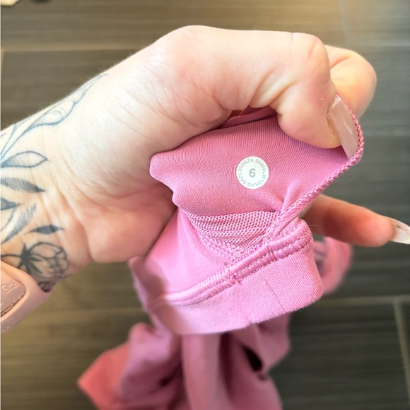 Lululemon align tank pink 6 SOLD - Picture 3 of 3